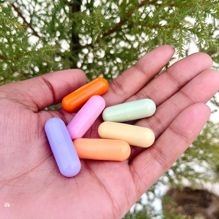 Mini Capsule Lipstick Set ? High Pigment, Velvety Texture, Long-Lasting Matte Finish - Image 2