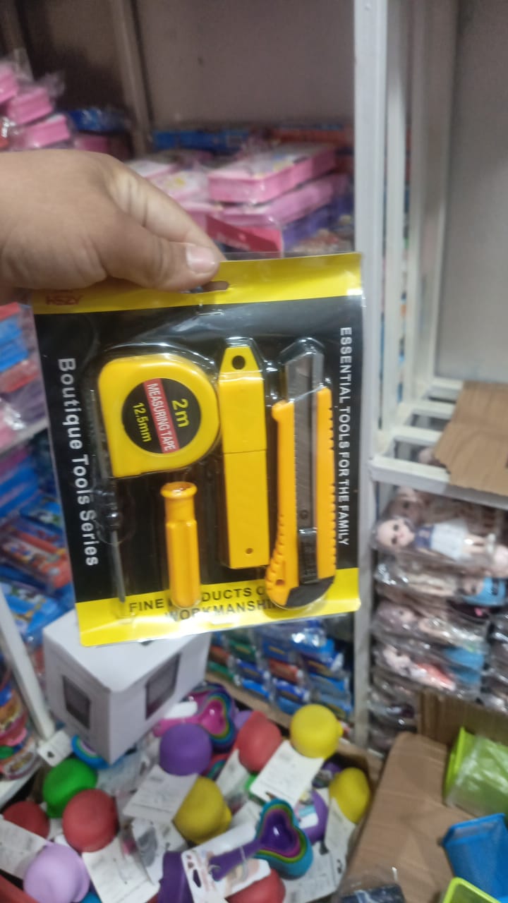 5-piece screwdriver tape measure art knife combination set - Image 5