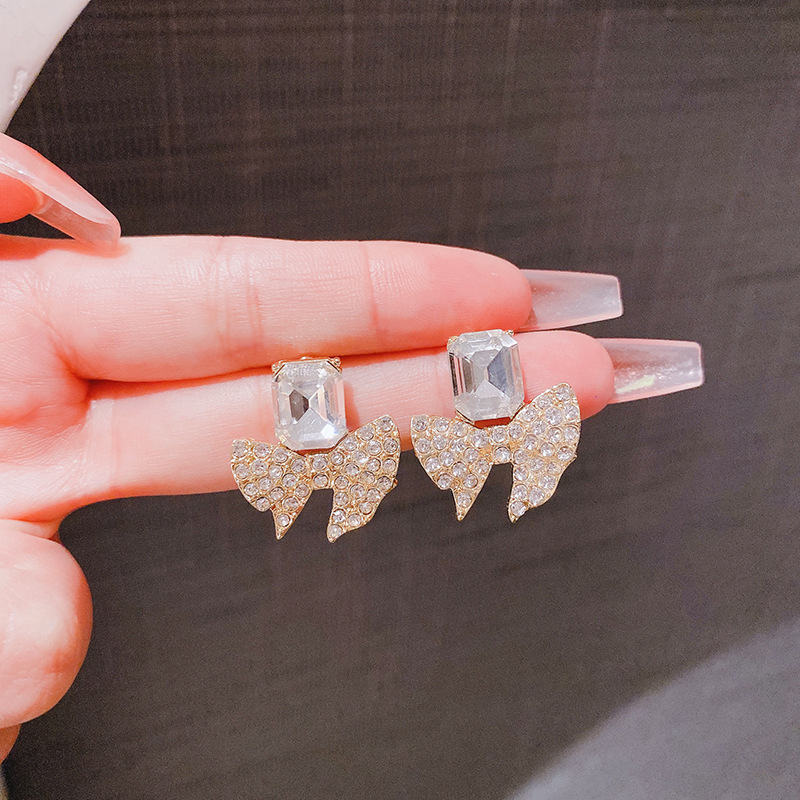 ZJE-165 Sparkling Bow Shape Zircon Korean Earrings ? Elegant Fashion Jewellery, Stylish Accessory for Women - Image 4