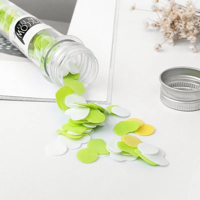 Outdoor Portable Hand Washing Disposable Soap Paper Flakes ? 100 PCs in Flower Tube Bottle (Random color) - Image 3