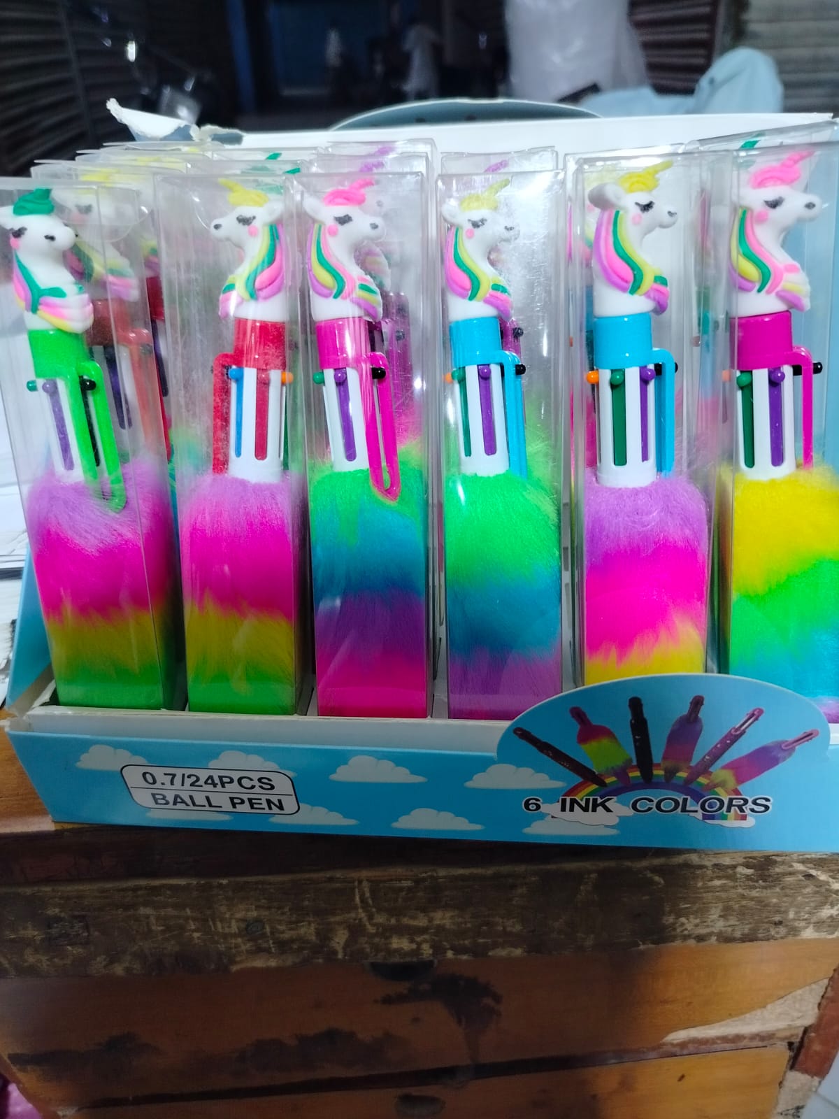 6 In 1 Pen Multi Functional Design Smooth Writing Durable Build Comfortable Grip Stylish Look Perfect For Office School And Daily Use (Random Color) - Image 4