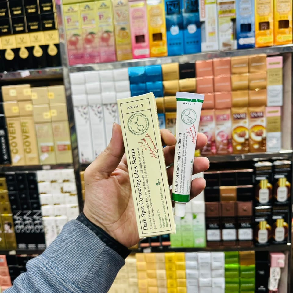 Axis Y Dark Spot Correcting Glow Serum With Niacinamide Brightening Treatment Providing Gentle Care - 30g - Image 4