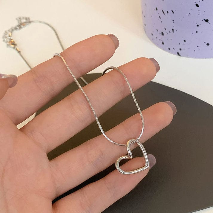 PRJ-183 Hollow Heart Pendant ? Elegant Stainless Steel Necklace, Stylish Jewellery Accessory for Women - Image 3