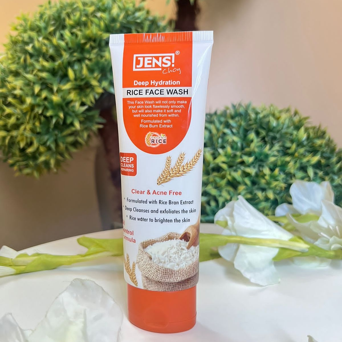 Jens Choy Organic Rice Deep Hydration Foaming Face Wash Providing Gentle Cleansing With Nourishing Moisture And Smooth Finish - 100g - Image 2