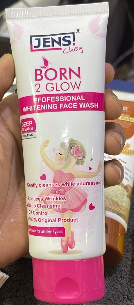 Jens Choy Born 2 Glow Professional Whitening Face Wash Premium Quality Gentle Formula For Daily Skin Care And Bright Appearance - 100g - Image 4