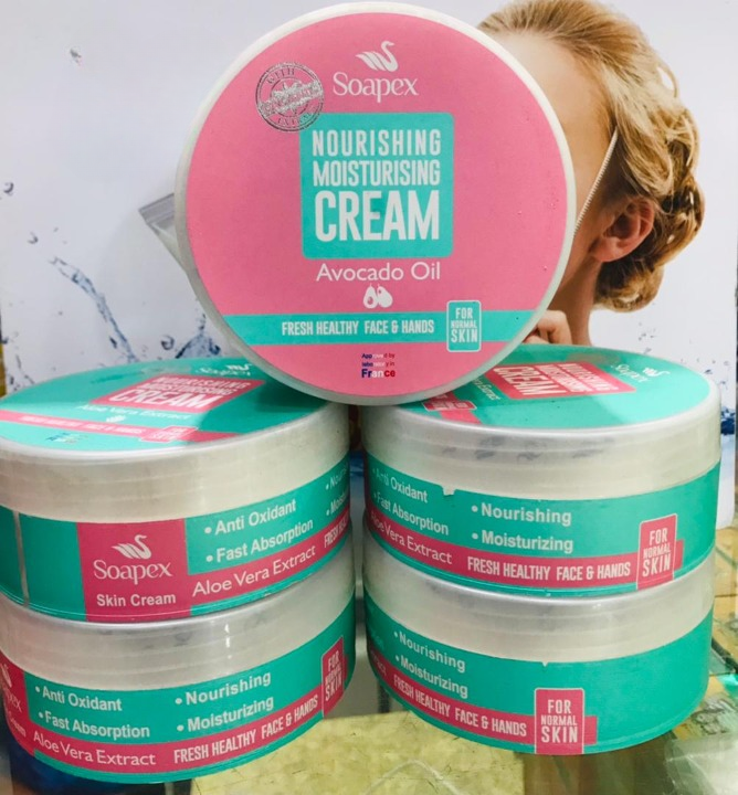 Soapex Nourishing Moisturising Cream Providing Gentle Hydration With Softening Care And Reliable | 220ML - Image 2