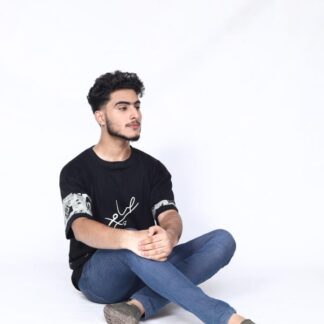 Professional Fashion Model for Urban Streetwear Apparel: E-commerce Studio Photography, Brand Ambassador, and High-Impact Social Media Content Creator