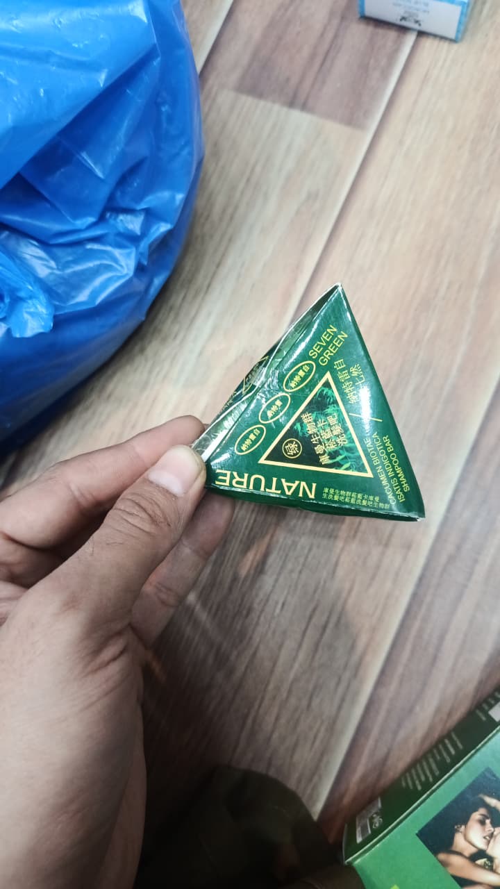 Nature Seven Green Tea Cas Bar Featuring Platycladus Orientalis Leaf And Wusiman Grass Extract Hair Care Shampoo Soap ( 50gram ) - Image 4