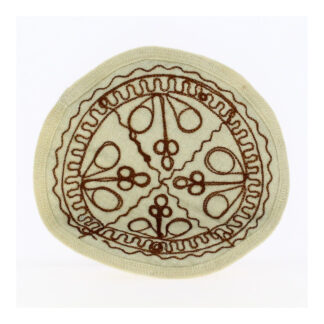 Embroidered Peshawari Cap Classic Heritage Elegant Craftsmanship Comfortable Fit Durable Fabric Perfect Choice For Cultural Gatherings (Random Color)