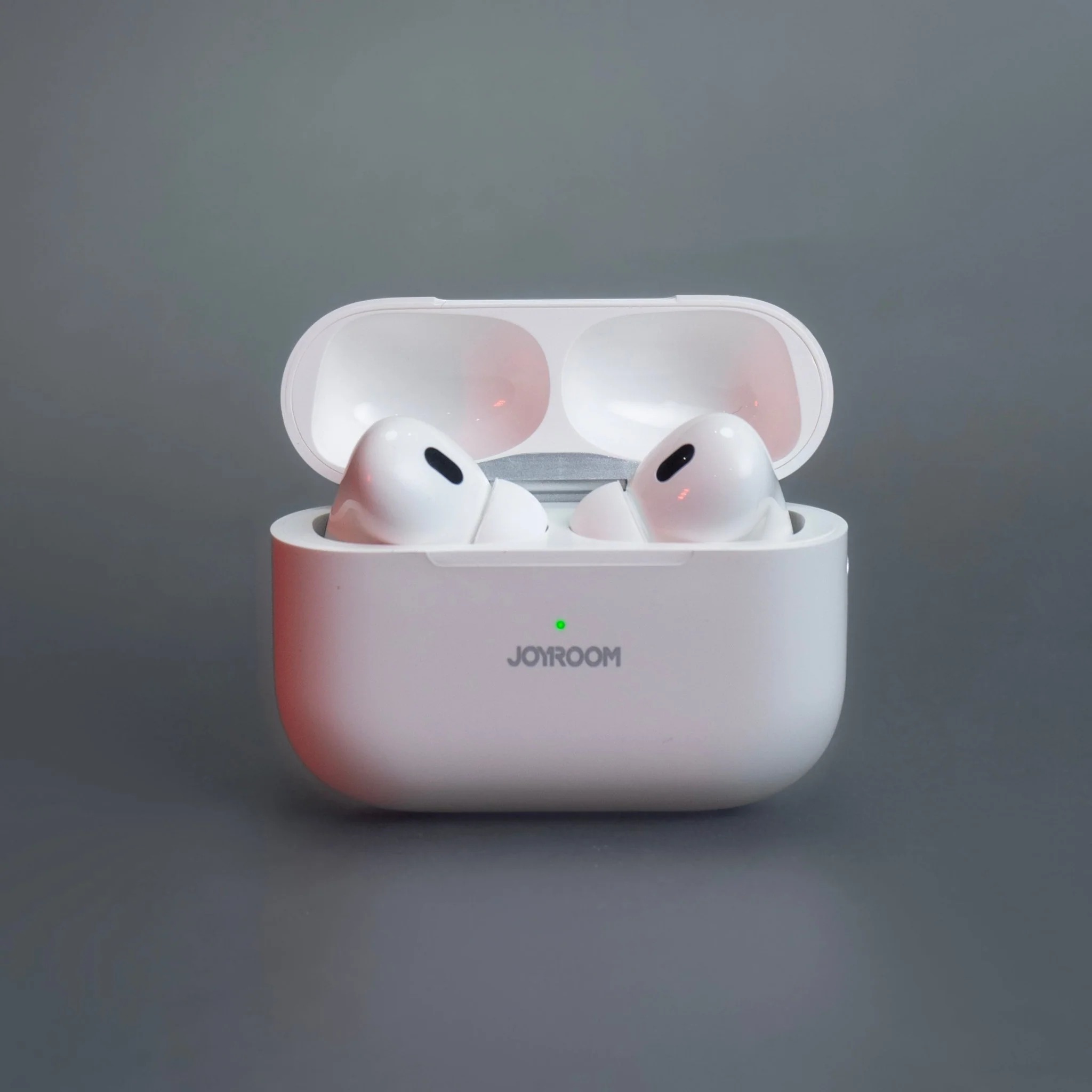 Joyroom AirPods 3 JR‑T03S Plus | Wireless Bluetooth Earbuds | HiFi Sound | Long Battery Life | Free Premium Case - Image 3