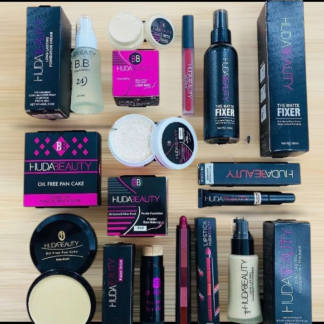 10 in 1 Makeup Deal / Huda Beauty Makeup Bundle perfect for all your beauty