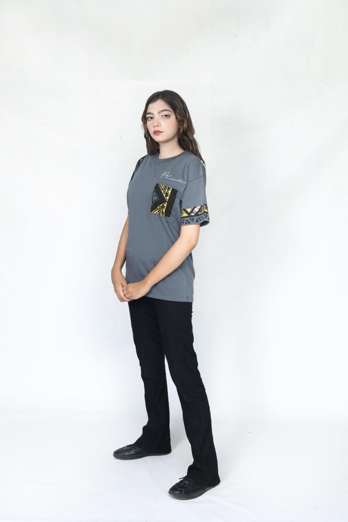 Creative professional with a focus on contemporary streetwear aesthetics and visual storytelling. Passionate about bold design and style. - Image 3