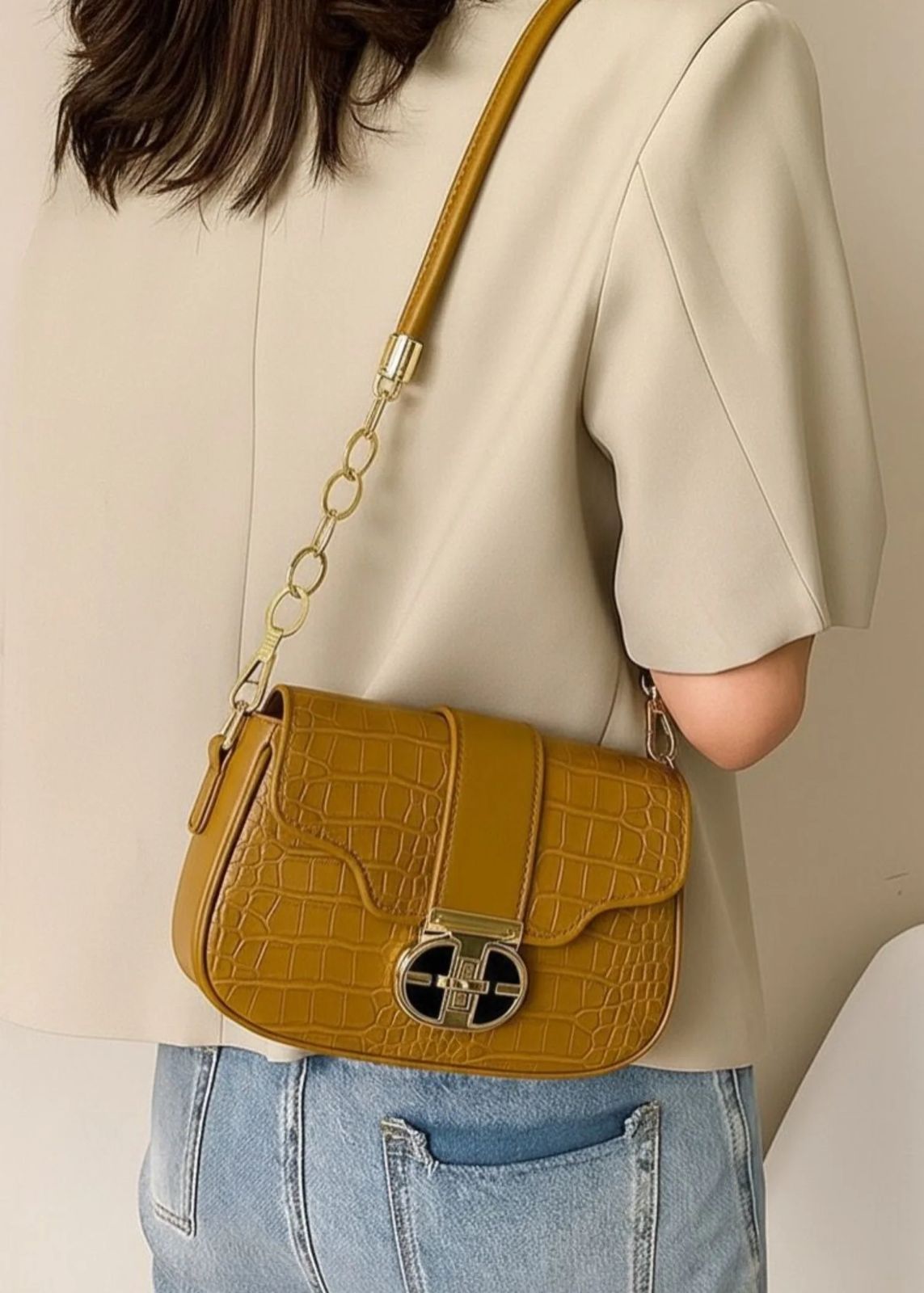 Structured Croc-Embossed Faux Leather Shoulder Bag with Gold-Tone Chain Accent and Geometric Clasp - Image 3
