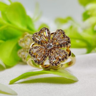 1 Piece Imported Dazzling Movable Floral Blossom Adjustable Rings - 2 Color Variants 🌟 | Luxurious Design Ring | Adjustable Ring | Ring For Girls & Women ✨ - Random Color