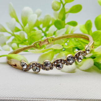 Enchanting Imported Adjustable Crystal Bracelet for Effortless Elegance | Best Quality Artificial Bracelet For Girls & Women | Imported Glamour for Every Occasion