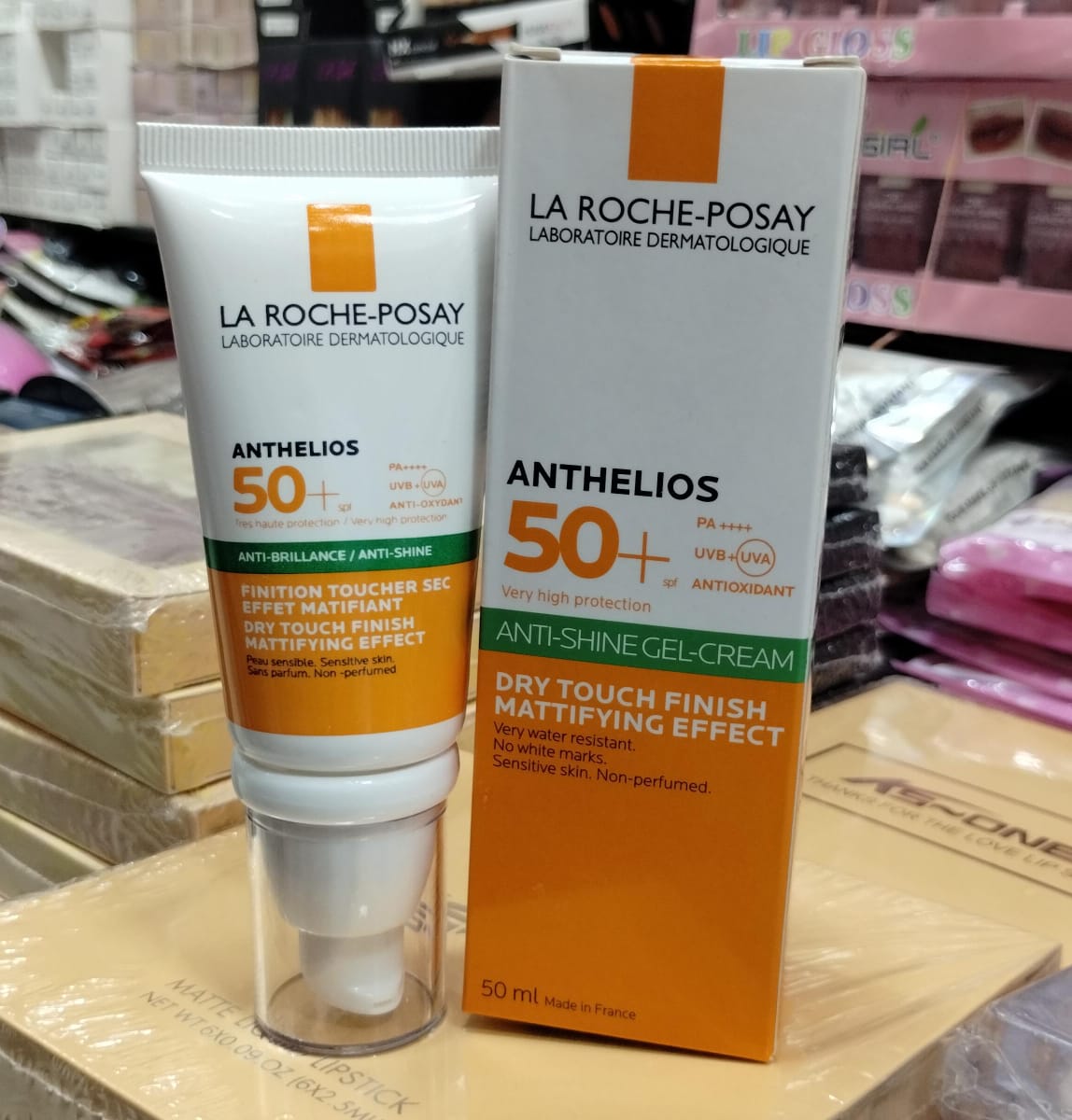 La Roche-Posay Anthelios UVMune 400 Hydrating Cream SPF50 50ml