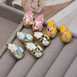 Flower Hollow Drop Earrings – Stylish Women’s Fashion Jewelry in Multiple Colors Pink, Green, Orange, White, Purple, Blue, Red, Black (PQT-105)