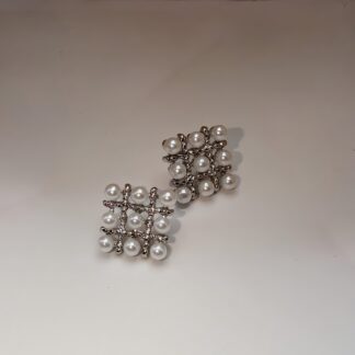 Pearl Square Korean Earrings – Elegant Women’s Fashion Jewelry in Silver and Golden Colors PJT-106