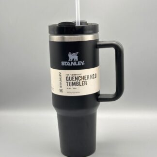 Stanley Quencher H2.0 FlowState™ Insulated Tumbler with Lid and Straw - 40 oz ( RANDOM COLOUR )