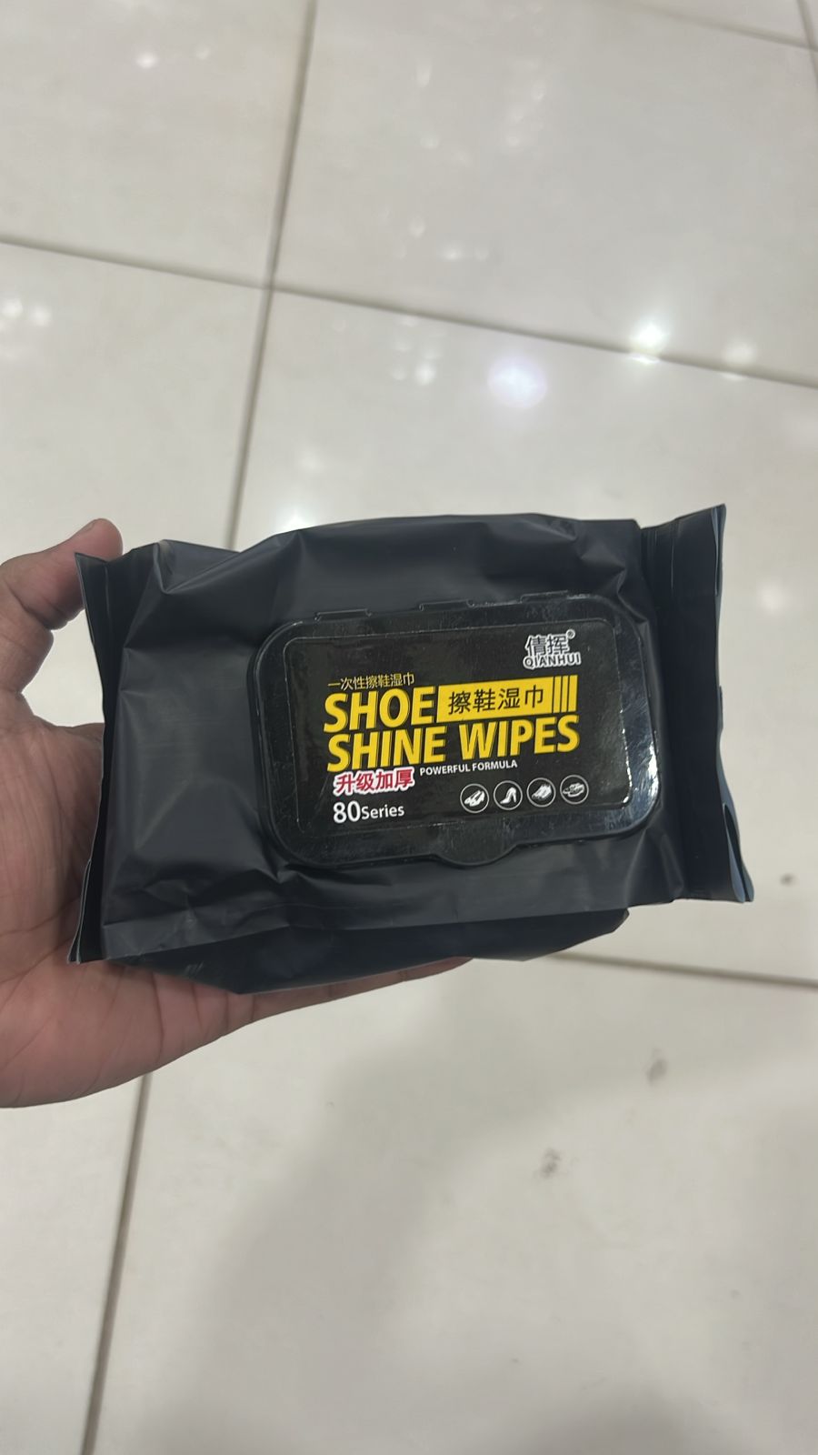 Premium Quick-Shine Shoe Cleaning Wipes (80-Count Pack) - Image 4