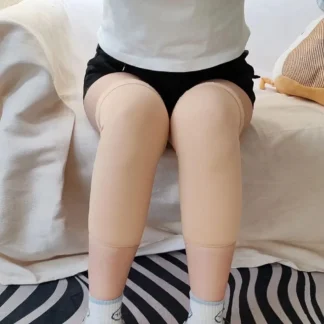 Thermal Knee Warmers Elastic Plush Knee Pads Protector For Winter For Men & Women (random color)