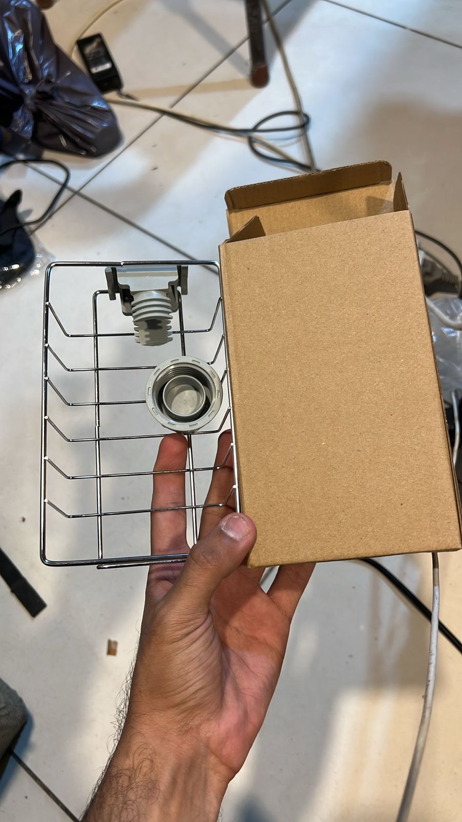 Stainless Steel Adjusting Multifunctional Kitchen Faucet Sponge Holder Durable And Convenient Storage Solution For Everyday Use - Image 5