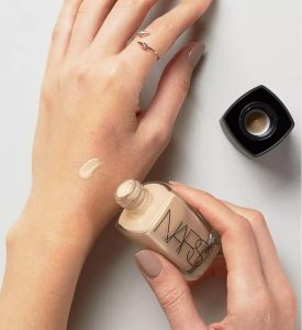 Nars Natural Radiant Longwear Foundation Light One Reflecting Foundation | High Coverage Liquid Foundation 40ml
