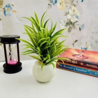 Pack of 4 Mini Planters | Artificial Decoration mini Plants