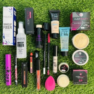 14 in 1 Makeup Deal ,Makeup Fixer,Foundation ,Beauty Blender and many more