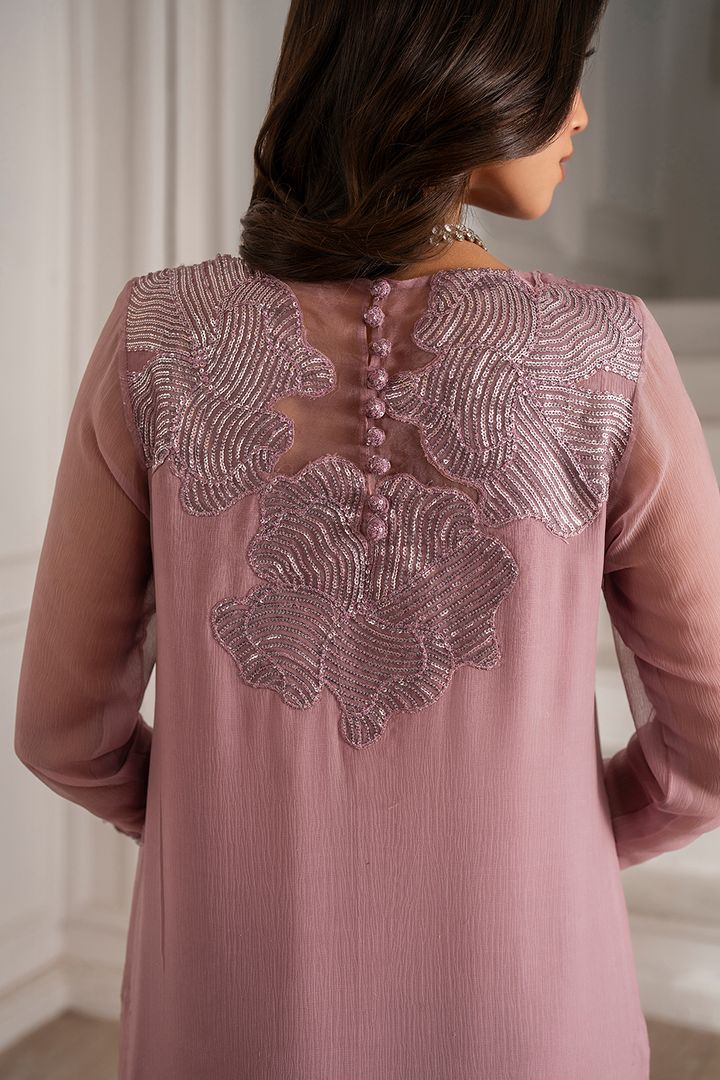 MOST ELEGANT OUTFIT BY IZNIK | Heavy Embroidered Chiffon Organza Malai Suit in Rose Pink - Image 5