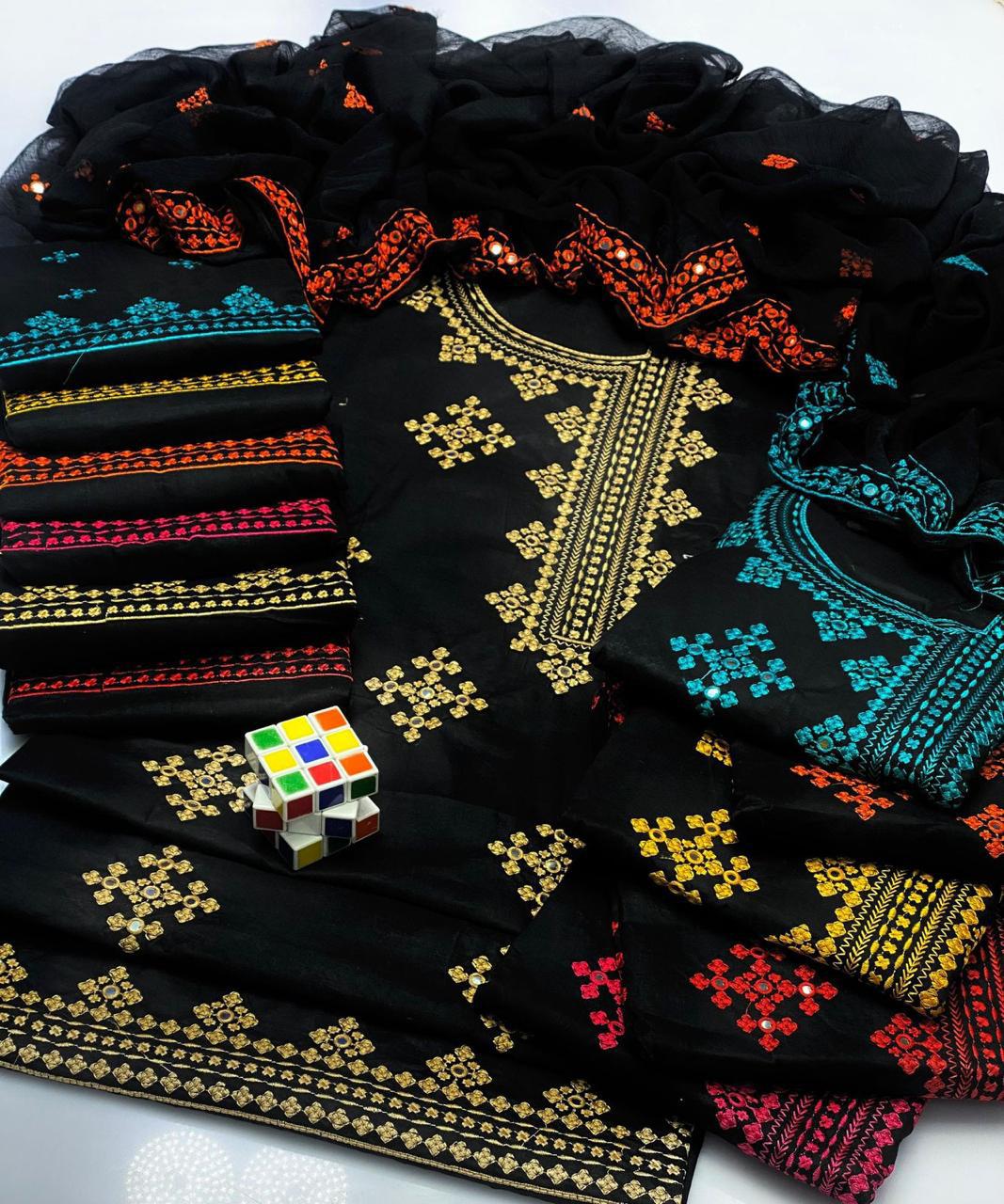 New Eid Collection 2K26: Luxurious Lawn/Cotton Suits with Heavy Embroidery and Chiffon Dupatta - Image 13