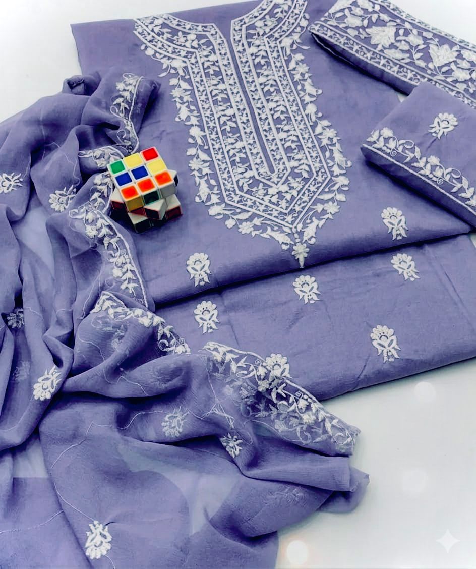 Lawn Cotton Multani Embroidered Unstitched 3PC Suit | Elegant Emerald Green Ethnic Wear - Image 5