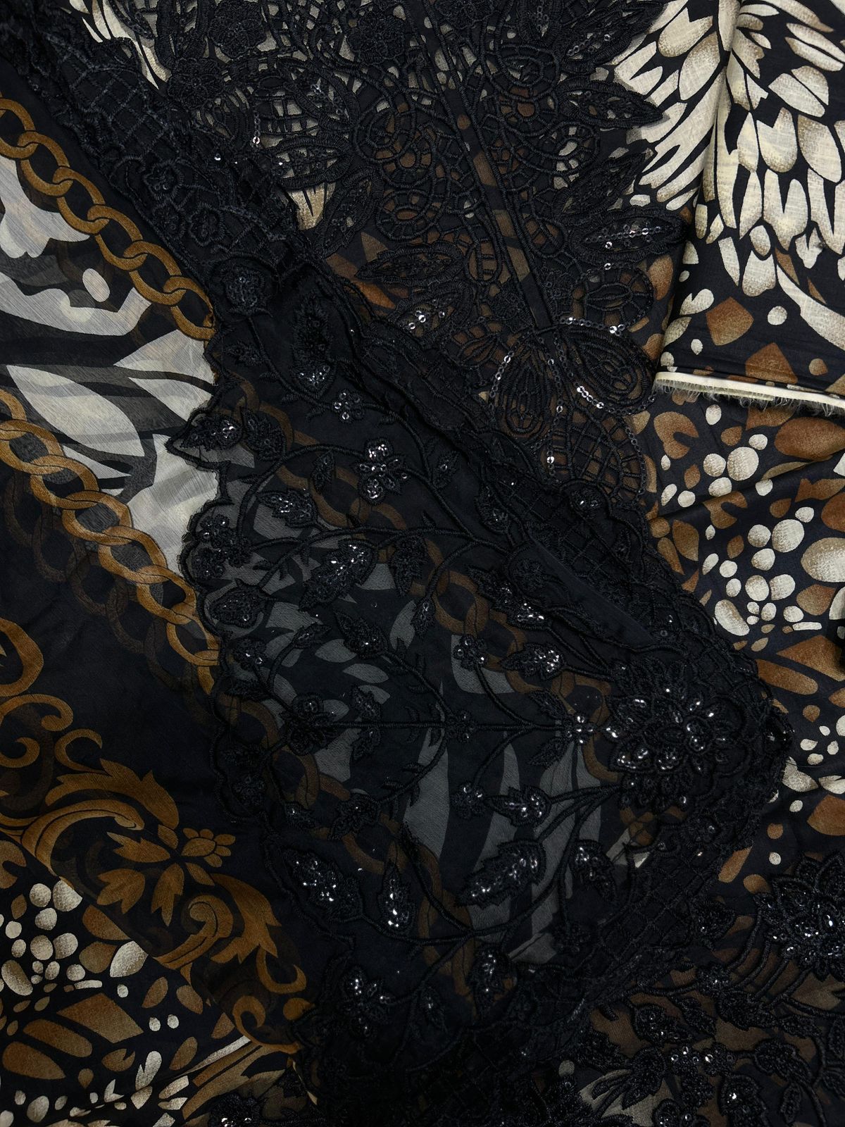 Maria B MPT-2809-B Luxury Lawn & Chiffon Ensemble | Embroidered Pakistani Dress - Image 4