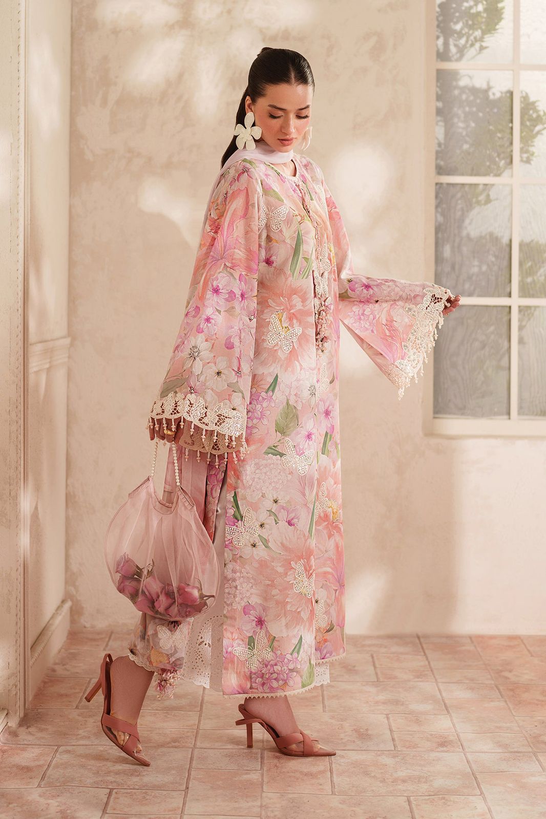 Baroque UF-4412 Digital Lawn Suit with Exquisite Embroidered Chiffon Dupatta - Image 4