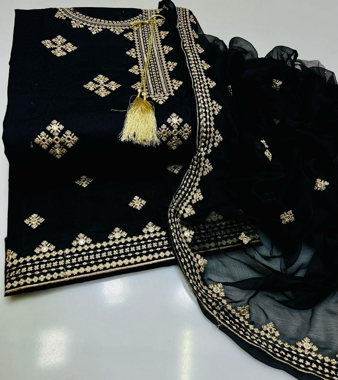 New Eid Collection 2K26: Luxurious Lawn/Cotton Suits with Heavy Embroidery and Chiffon Dupatta - Image 7