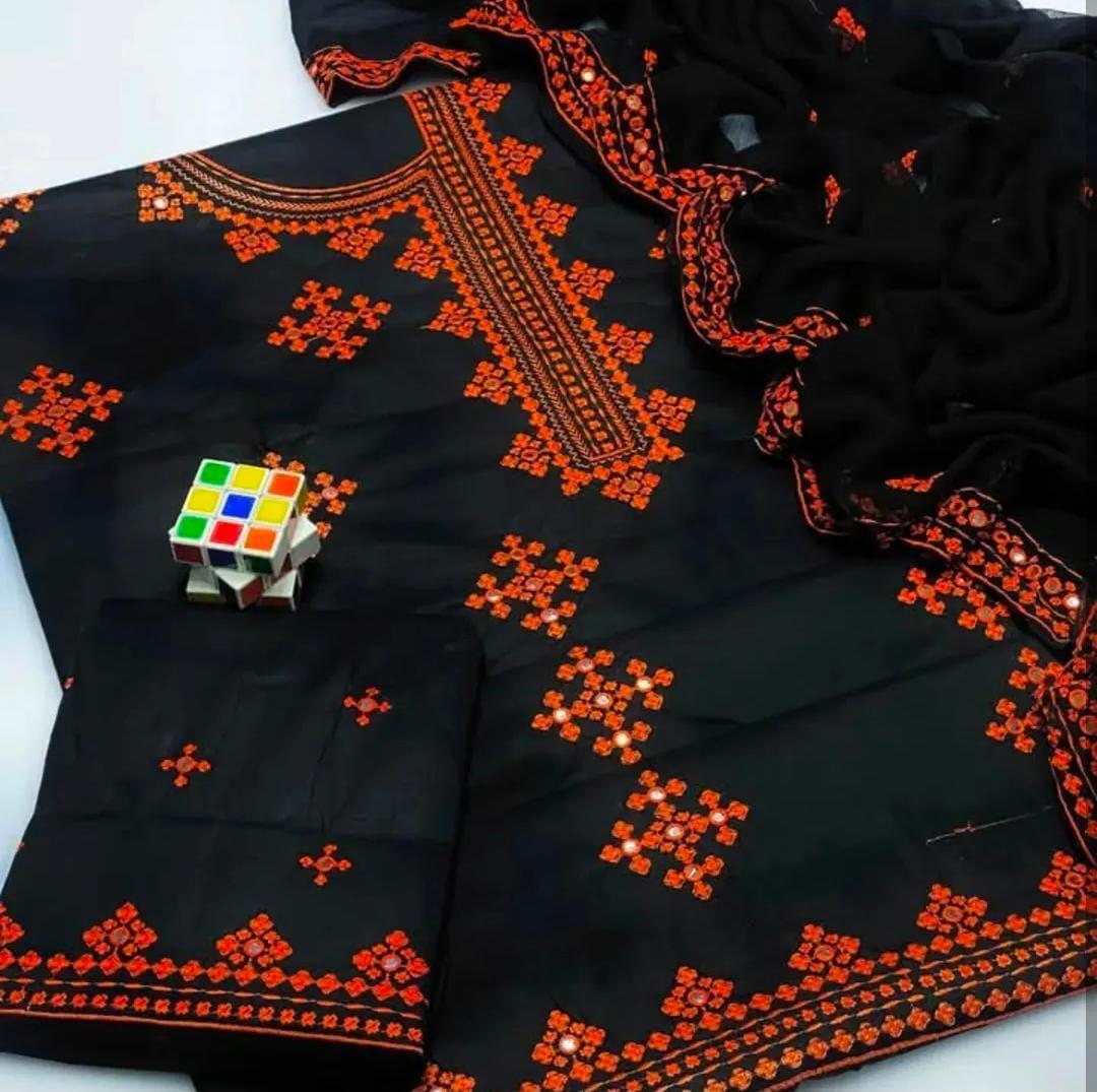 New Eid Collection 2K26: Luxurious Lawn/Cotton Suits with Heavy Embroidery and Chiffon Dupatta - Image 8