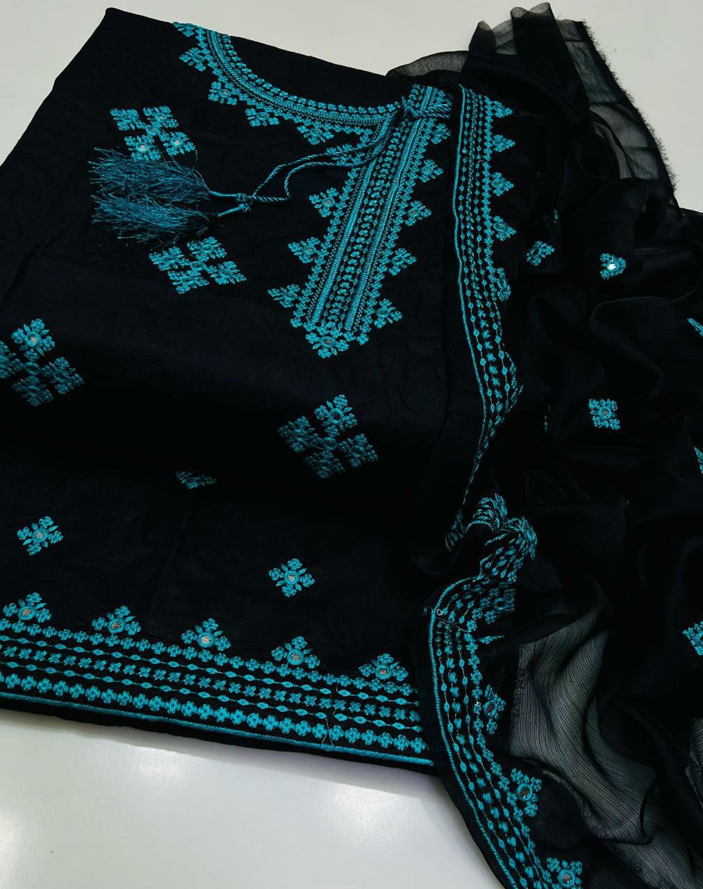 New Eid Collection 2K26: Luxurious Lawn/Cotton Suits with Heavy Embroidery and Chiffon Dupatta - Image 9