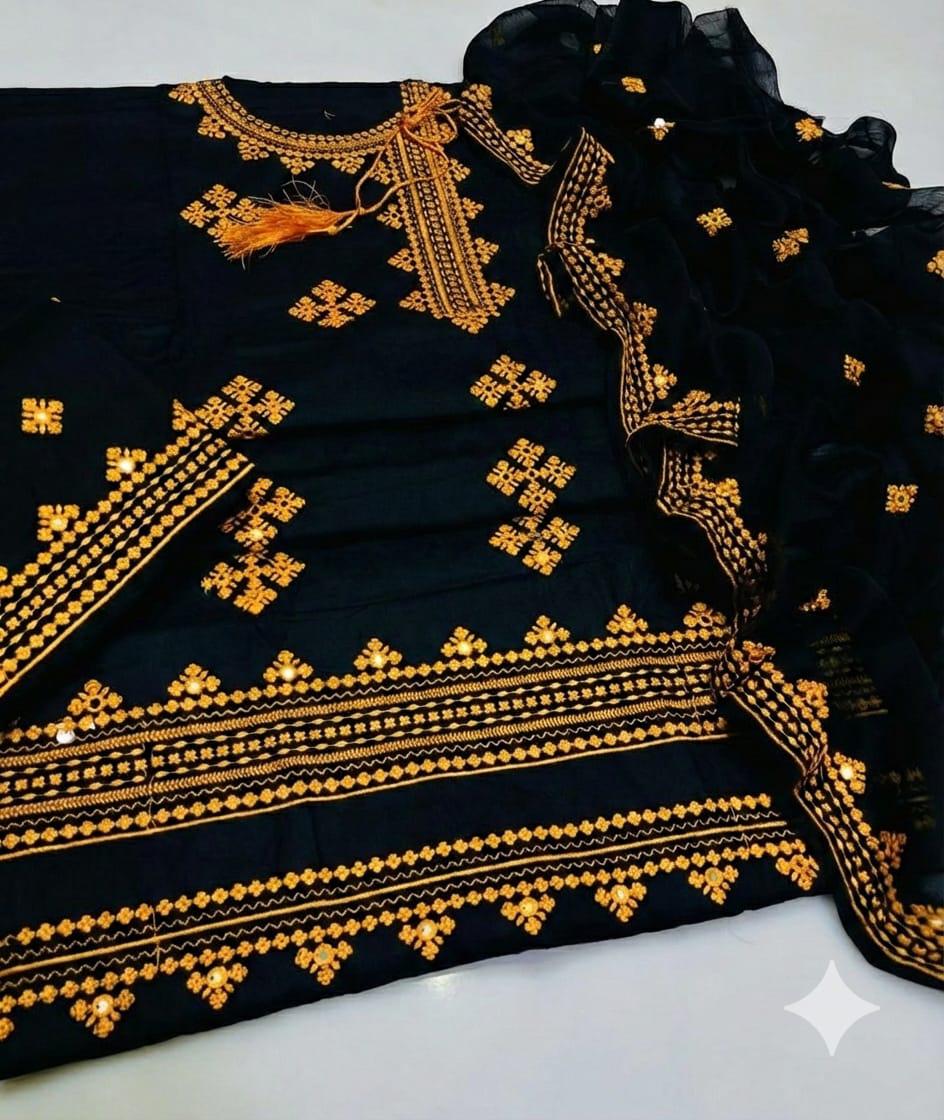 New Eid Collection 2K26: Luxurious Lawn/Cotton Suits with Heavy Embroidery and Chiffon Dupatta - Image 11