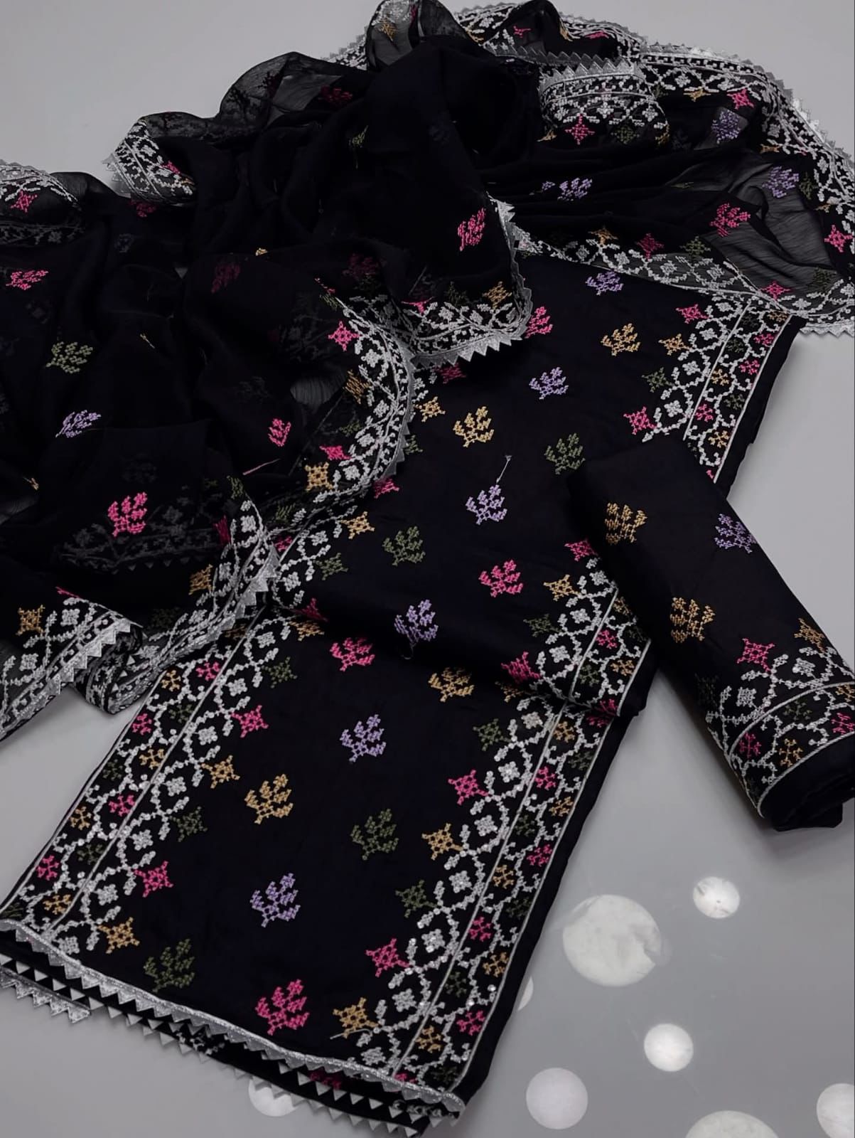 ELAF Premium Embroidered Cotton Chikankari Suit - Image 3