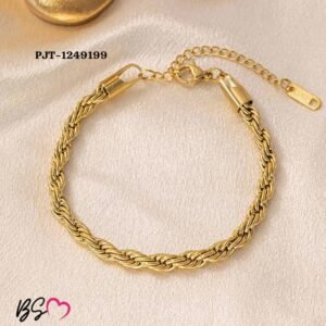 1d6475a75f797c6fb2c67f7ff41c6d20 Golden Rope Bracelet / Anklet – Unisex Stylish Chain