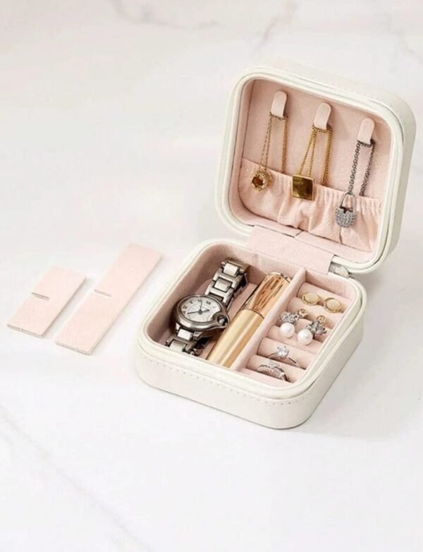 55fa8a48a176358cac83d88bc67d989c QSJ-178 Mini Jewelry Organizer – Compact Storage Box, Elegant and Practical Accessory for Women- RANDOM COLOUR