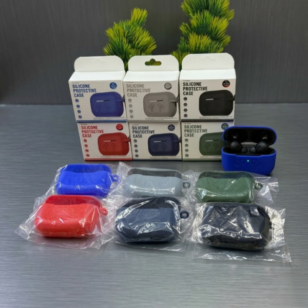 Silicone Case for AirPods Pro / Pro 2 - High Quality Protective Cover - Random Color