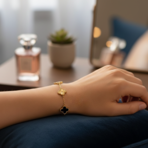 QXT-134 Clover 2-in-1 Bracelet – Stainless Steel | Versatile & Stylish Accessory