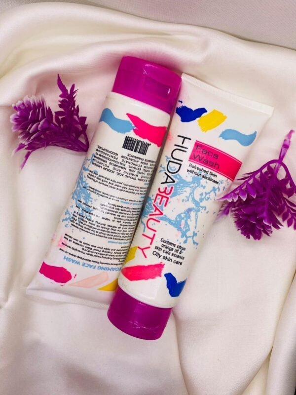 Huda Beauty Face Wash 100ml – Gentle Liquid Cleanser for Oily Skin, Deep Cleansing & Refreshing Daily Skincare Formula