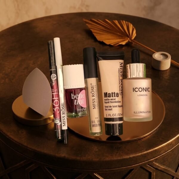 df20d03eb320aa2a6ef32bfccbf4e5af 7 in 1 Professional Makeup Deal