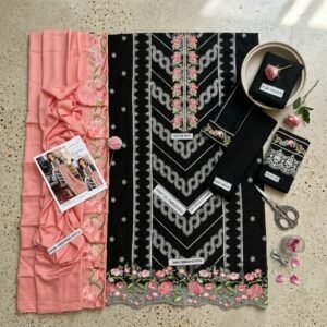 b09a30c064341a180840e151b2163f1b Crimson Premium Dhanak Winter 3-Piece Collection - D-7638